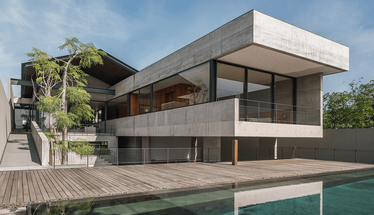 JS HOUSE