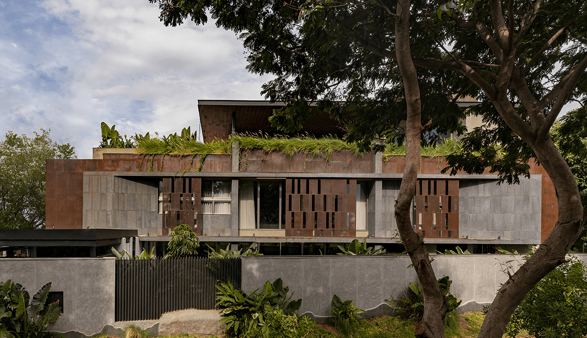 WESTERN VALLEY HOUSE